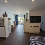 Vilafplaza By Johnvillas Lägenhet