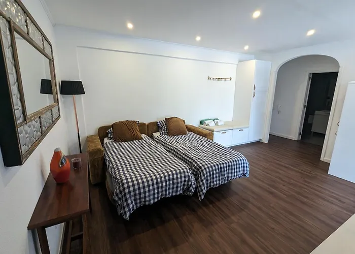 Vilafplaza By Johnvillas