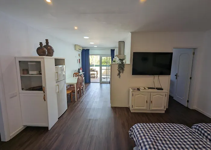 Vilafplaza By Johnvillas Apartment